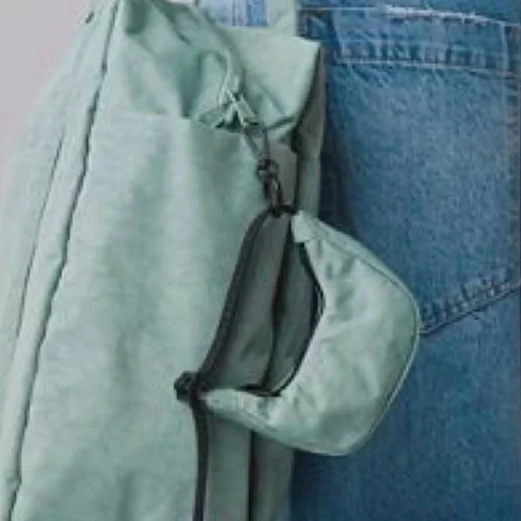 NEW! BAGGU gingham mini and green crescent mini bags - both new with tags! - Picture 8 of 16